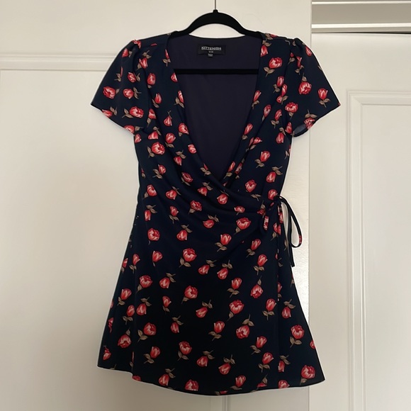 NWT Kittenish floral dress - Picture 3 of 5